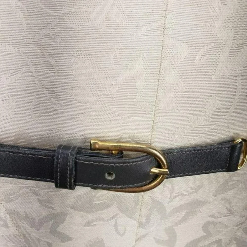 N/A gray leather